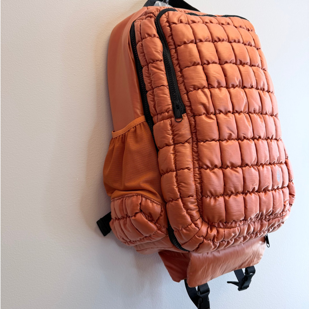 FREE PEOPLE Going Pro Quilted Backpack NWT - Picture 5 of 10